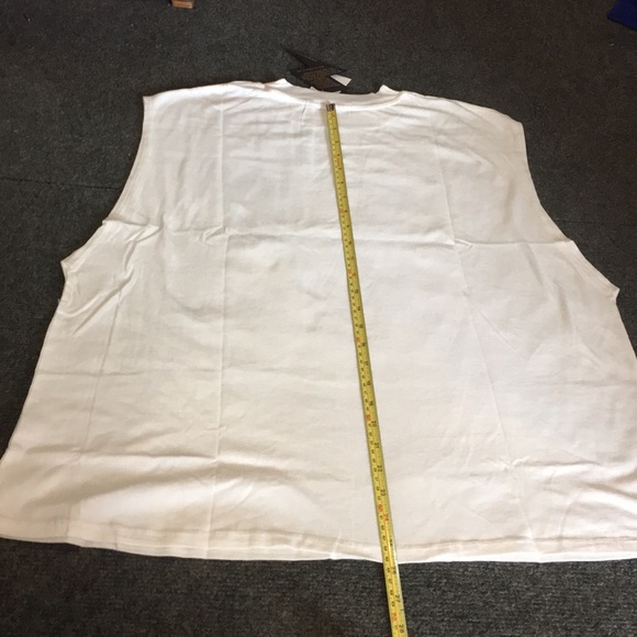 Pink Floyd tour 75” t-shirt 1X 🎼 NWT - Picture 2 of 5